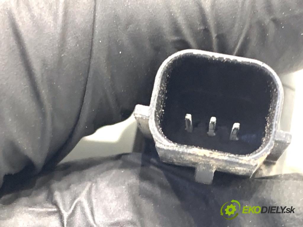 FORD USA ESCAPE III  2017 179 kW 2.0 179 kW [242 KM] 2017 - 2018 1983 Snímač PDC GT4T-15K859-EA