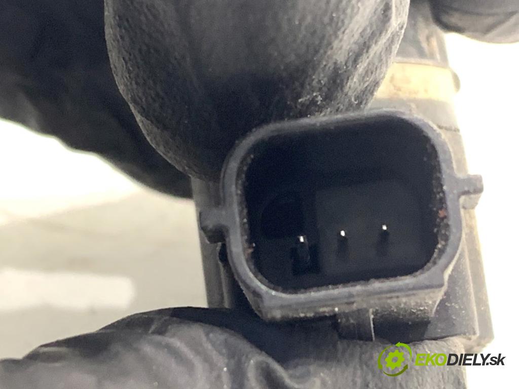 FORD USA ESCAPE III  2017 179 kW 2.0 179 kW [242 KM] 2017 - 2018 1983 Snímač PDC EM2T-15C868-BA