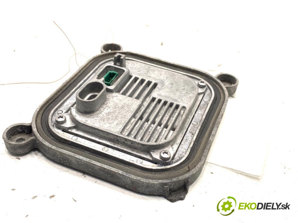 FORD USA ESCAPE III  2017 179 kW 2.0 179 kW [242 KM] 2017 - 2018 1983 modul otáčky světla 10R-044663