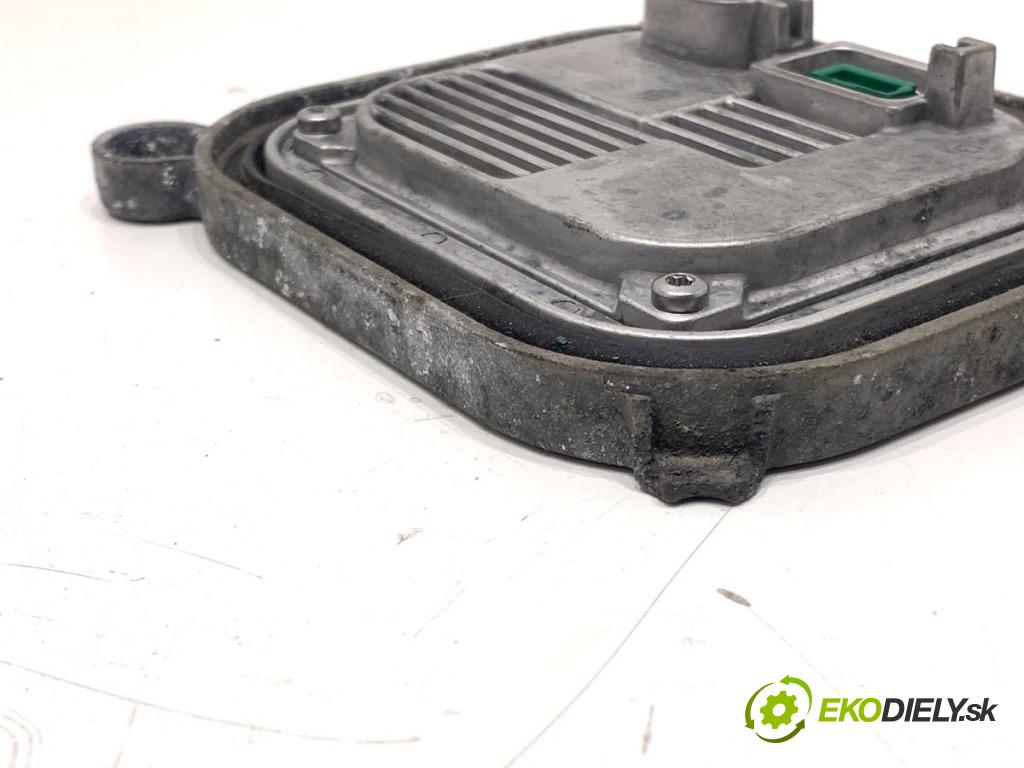 FORD USA ESCAPE III  2017 179 kW 2.0 179 kW [242 KM] 2017 - 2018 1983 měnič XENON 10R-044663 (Řídící jednotka xenonu)