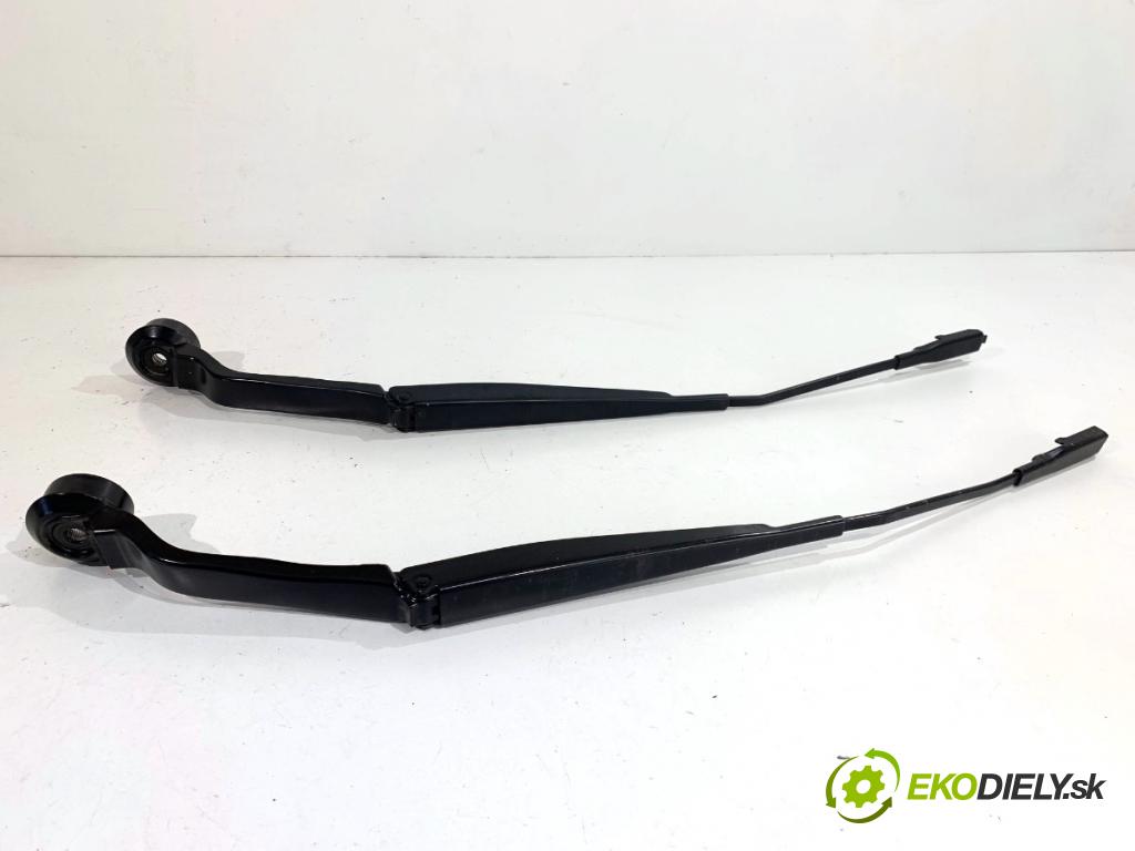 FORD USA ESCAPE III  2017 179 kW 2.0 179 kW [242 KM] 2017 - 2018 1983 Rameno stierače predný CJ5417B589AE