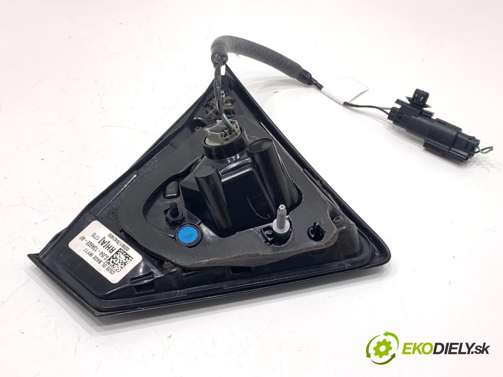 FORD USA ESCAPE III  2017 179 kW 2.0 179 kW [242 KM] 2017 - 2018 1983 světlo zadní část pravá vnitřní GJ54-13A602-AF (Klika dveří ostatní)