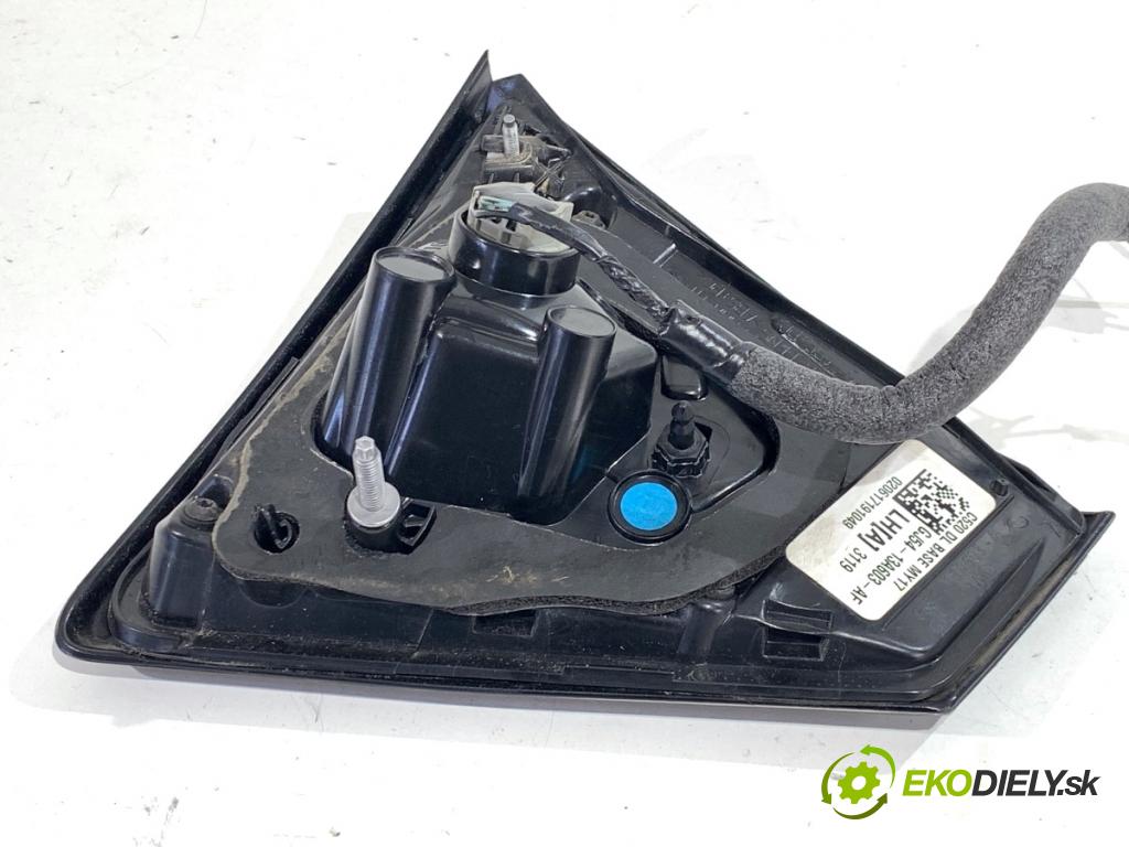 FORD USA ESCAPE III  2017 179 kW 2.0 179 kW [242 KM] 2017 - 2018 1983 Svetlo zad ľavá strana vnútorná  (Kľučka dverí ostatné)