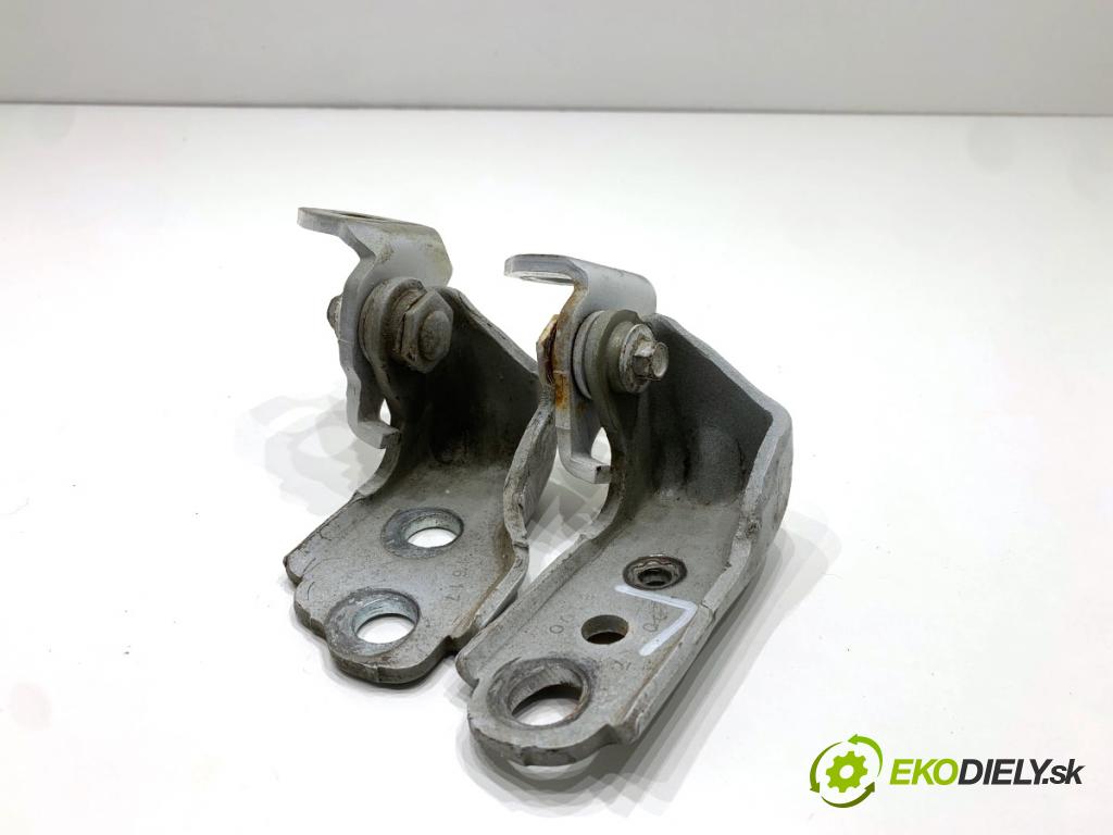 FORD USA ESCAPE III  2017 179 kW 2.0 179 kW [242 KM] 2017 - 2018 1983 závesky Dvere predný ľave 