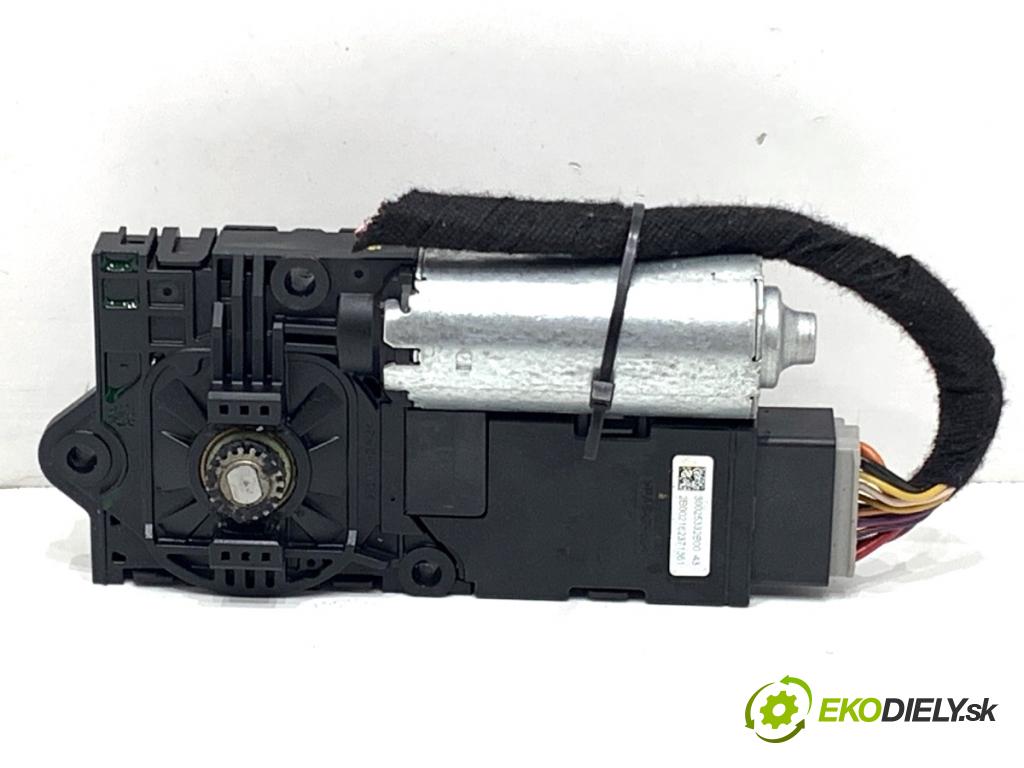 FORD USA ESCAPE III  2017 179 kW 2.0 179 kW [242 KM] 2017 - 2018 1983 motor střešního okna 10030660A