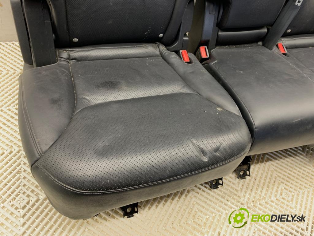 MAZDA CX-9 SUV 2016 184 kW 2.5 T AWD 2488 sedadlo druhý VLÁDA: