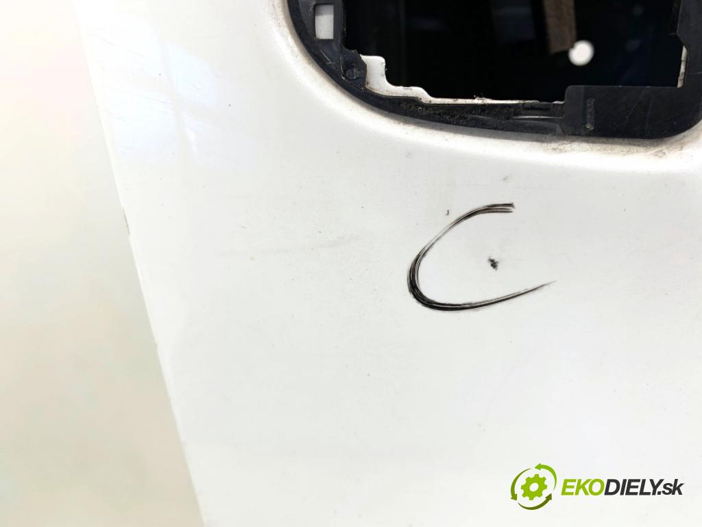 MAZDA CX-9 SUV 2016 184 kW 2.5 T AWD 2488 Dvere pravy predný