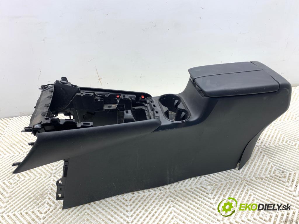 MAZDA CX-9 SUV 2016 184 kW 2.5 T AWD 2488 Tunel stredový opierka TK48-64961