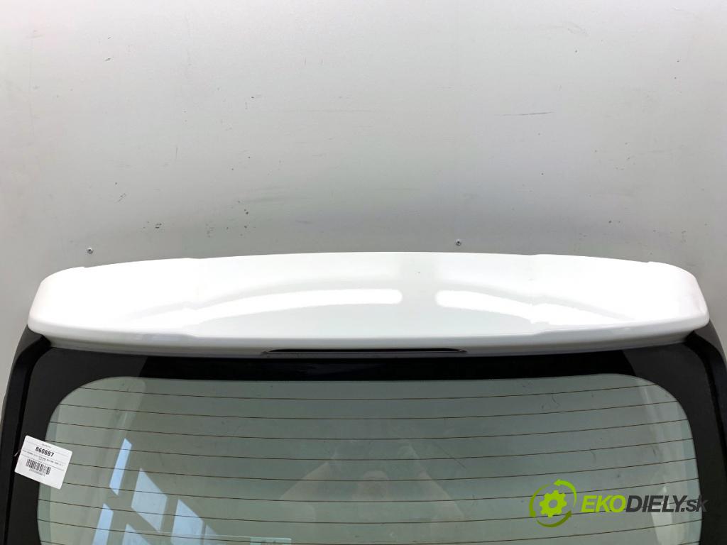 HYUNDAI i20 III liftback 2020 62 kW 1.2 1197 kapota zad