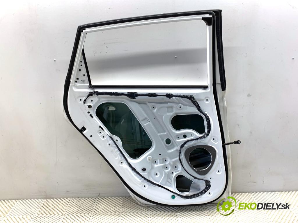 HYUNDAI i20 III liftback 2020 62 kW 1.2 1197 Dvere ľavy zad