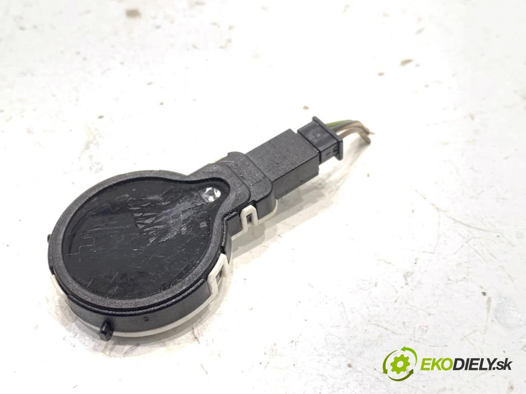 FORD USA ESCAPE III  2017 179 kW 2.0 179 kW [242 KM] 2017 - 2018 1983 Snímač dažďa F1ET-17D547-AA (Snímač dažďa)