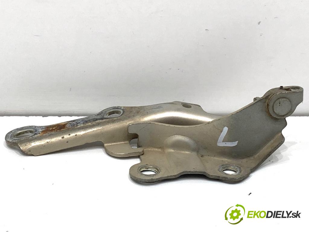 TOYOTA LAND CRUISER J12 samochód terenowy zamknięty 2006 127 kW 3.0 D-4D (KDJ120, KDJ125, KDJ121) 2982 Záves kapoty ľavy predný 