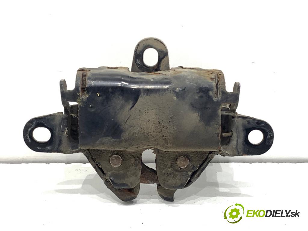 TOYOTA LAND CRUISER J12 samochód terenowy zamknięty 2006 127 kW 3.0 D-4D (KDJ120, KDJ125, KDJ121) 2982 zámok kapoty přední část 