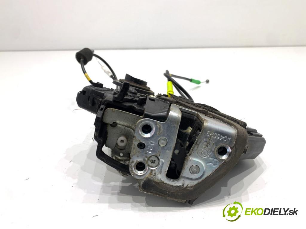 TOYOTA LAND CRUISER J12 samochód terenowy zamknięty 2006 127 kW 3.0 D-4D (KDJ120, KDJ125, KDJ121) 2982 zámok dveře pravý zadní část 