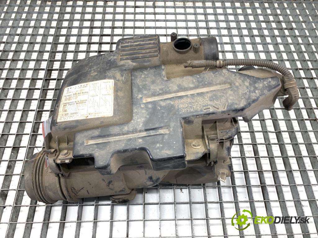 TOYOTA LAND CRUISER J12 samochód terenowy zamknięty 2006 127 kW 3.0 D-4D (KDJ120, KDJ125, KDJ121) 2982 obal filtra vzduchu 17893-30020 (Kryt vzduchového filtru)