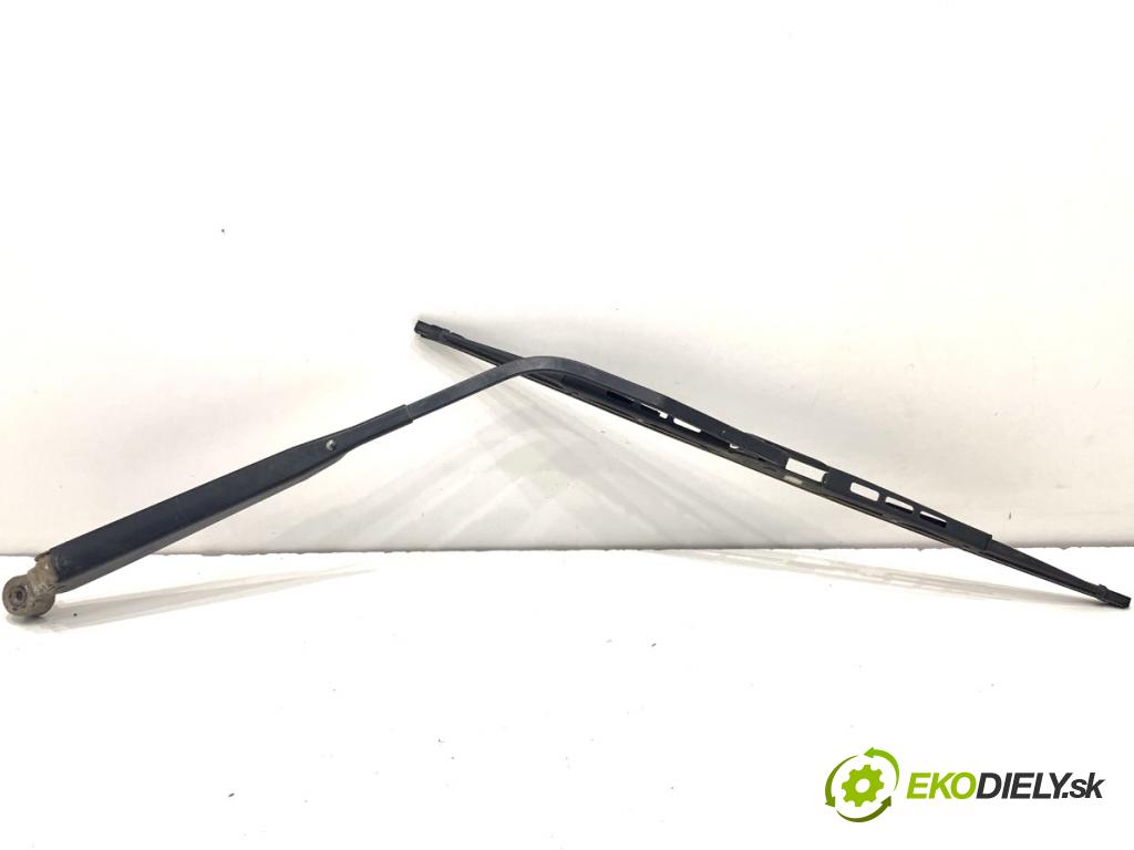 TOYOTA LAND CRUISER J12 samochód terenowy zamknięty 2006 127 kW 3.0 D-4D (KDJ120, KDJ125, KDJ121) 2982 Rameno stierače zad 