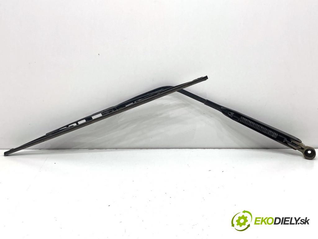 TOYOTA LAND CRUISER J12 samochód terenowy zamknięty 2006 127 kW 3.0 D-4D (KDJ120, KDJ125, KDJ121) 2982 Rameno stierače zad