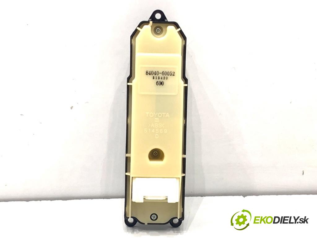 TOYOTA LAND CRUISER J12 samochód terenowy zamknięty 2006 127 kW 3.0 D-4D (KDJ120, KDJ125, KDJ121) 2982 Prepínač okien 84040-60052 (Prepínacie páčky pod volantom)