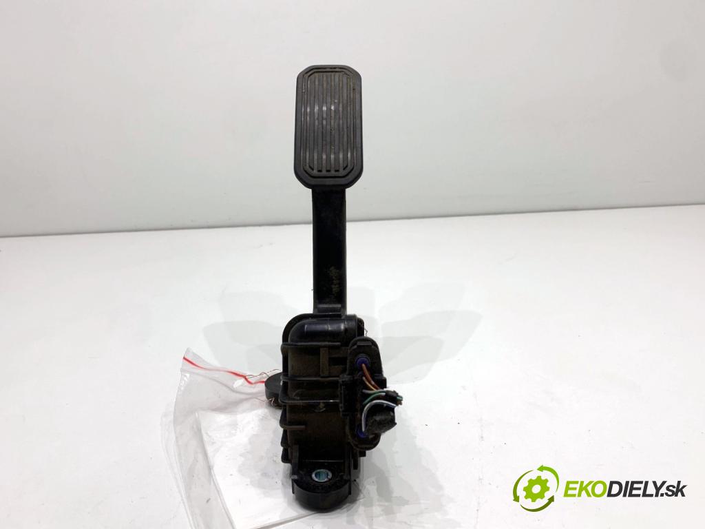 TOYOTA LAND CRUISER J12 samochód terenowy zamknięty 2006 127 kW 3.0 D-4D (KDJ120, KDJ125, KDJ121) 2982 potenciometr plynového pedálu 78120-60350 (Potenciometr plynového pedálu)