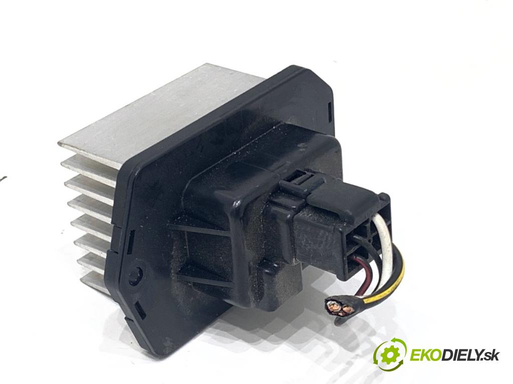 TOYOTA LAND CRUISER J12 samochód terenowy zamknięty 2006 127 kW 3.0 D-4D (KDJ120, KDJ125, KDJ121) 2982 odpor rezistor topení vzduchu 077800-0750 (Odpor topení)