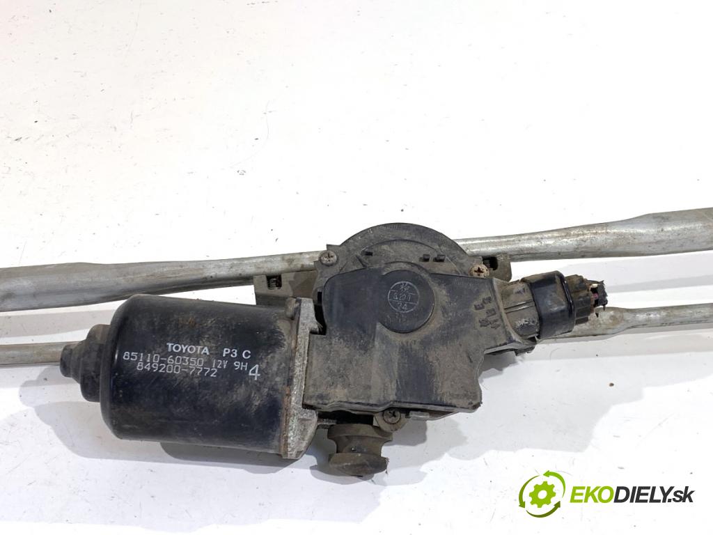 TOYOTA LAND CRUISER J12 samochód terenowy zamknięty 2006 127 kW 3.0 D-4D (KDJ120, KDJ125, KDJ121) 2982 Mechanizmus stieračov predný 85110-60350 (Motorček stieračov predný)