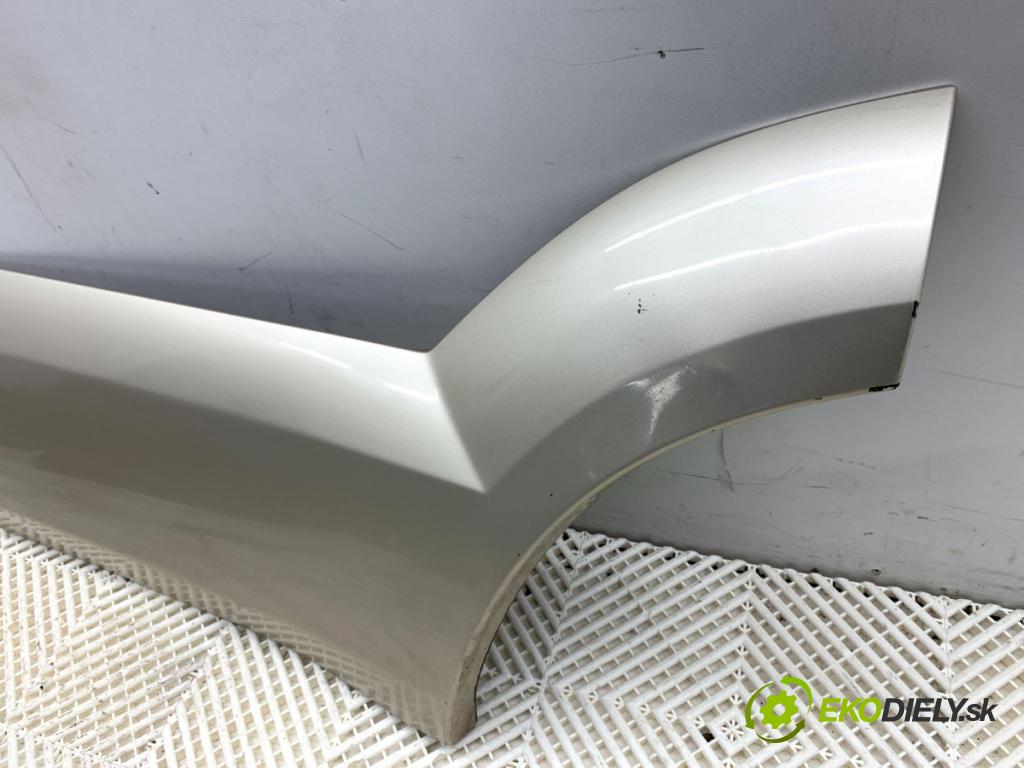 TOYOTA LAND CRUISER J12 samochód terenowy zamknięty 2006 127 kW 3.0 D-4D (KDJ120, KDJ125, KDJ121) 2982 Lišta Dvere ľavy zad