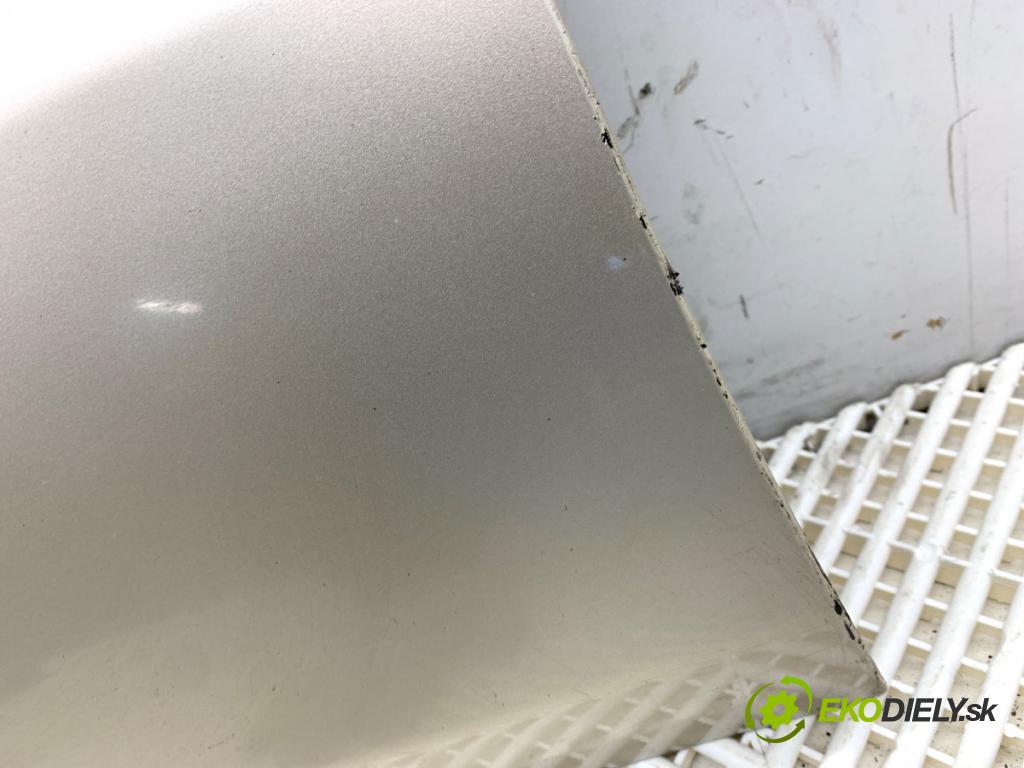 TOYOTA LAND CRUISER J12 samochód terenowy zamknięty 2006 127 kW 3.0 D-4D (KDJ120, KDJ125, KDJ121) 2982 Lišta Dvere ľavy predný