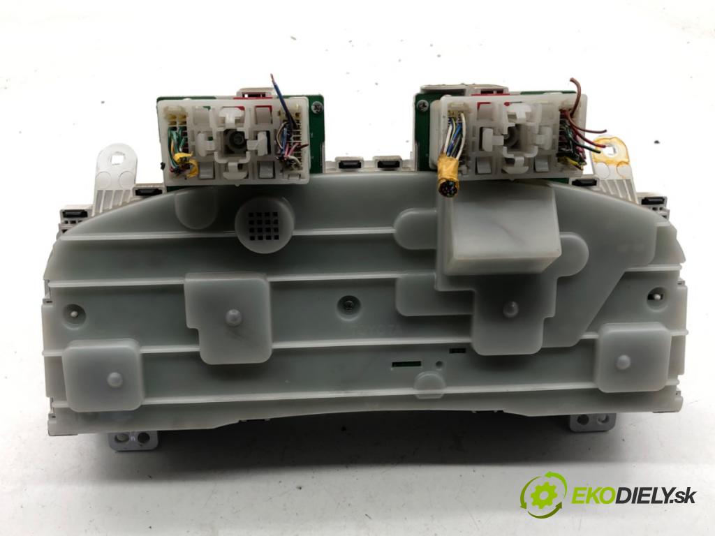 TOYOTA LAND CRUISER J12 samochód terenowy zamknięty 2006 127 kW 3.0 D-4D (KDJ120, KDJ125, KDJ121) 2982 Prístrojovka 769316-380 769314-320 (Prístrojová doska)