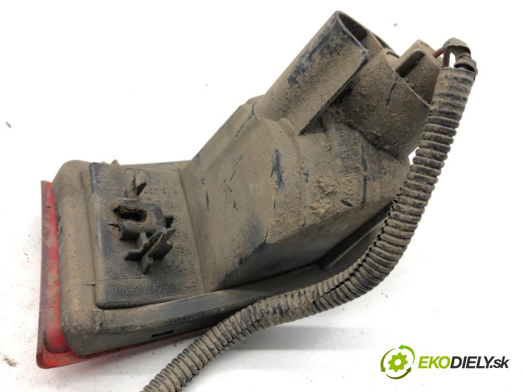 TOYOTA LAND CRUISER J12 samochód terenowy zamknięty 2006 127 kW 3.0 D-4D (KDJ120, KDJ125, KDJ121) 2982 Svetlo nárazníka ľavy zad