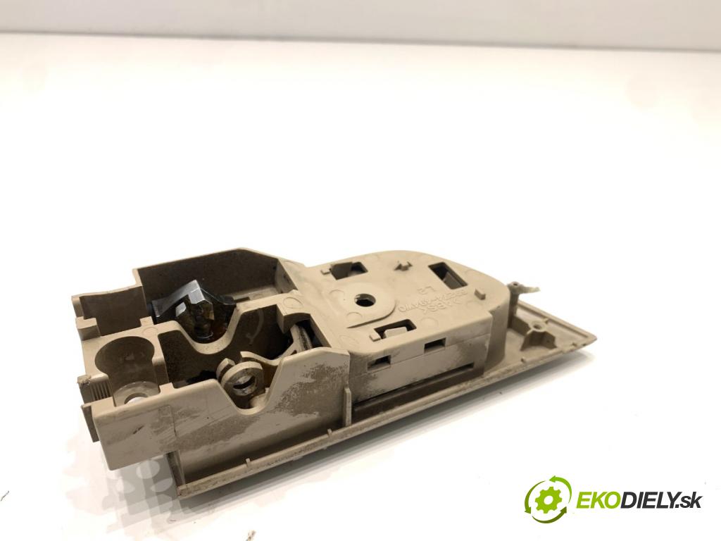 TOYOTA LAND CRUISER J12 samochód terenowy zamknięty 2006 127 kW 3.0 D-4D (KDJ120, KDJ125, KDJ121) 2982 klika vnitřní levý přední část 69274-494W0