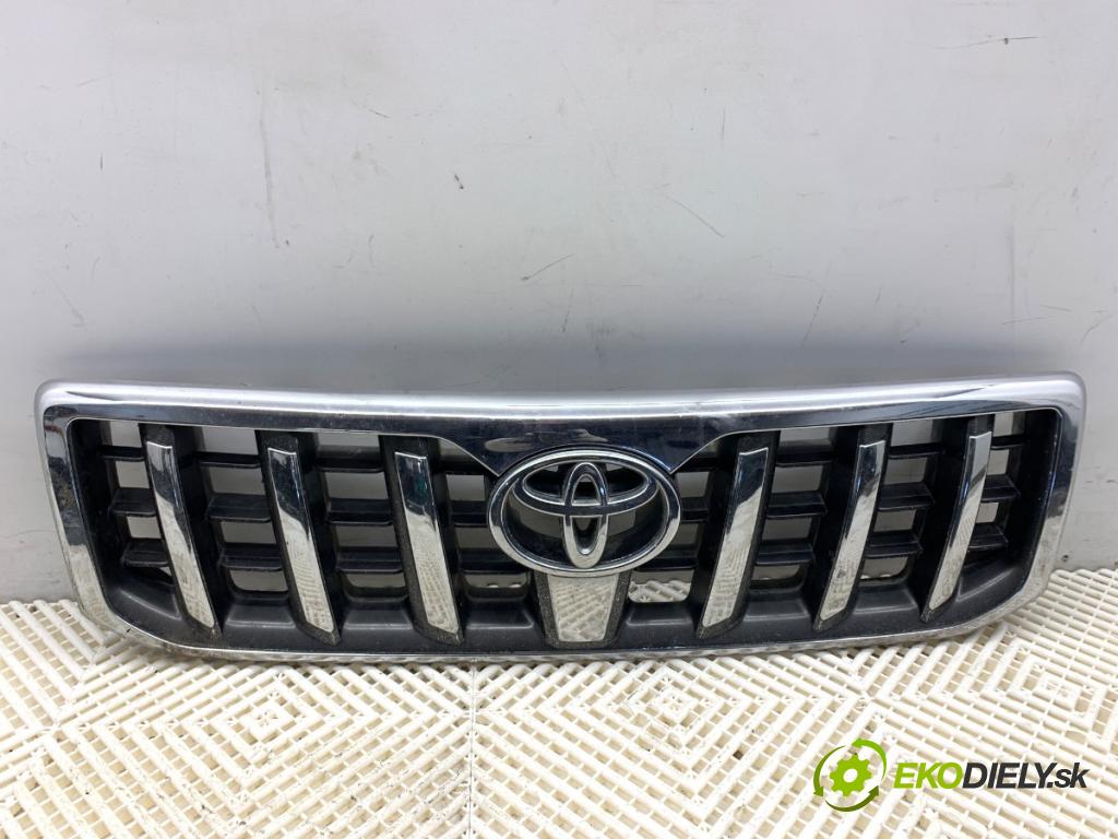 TOYOTA LAND CRUISER J12 samochód terenowy zamknięty 2006 127 kW 3.0 D-4D (KDJ120, KDJ125, KDJ121) 2982 mřížka maska  (Přední mřížka (maska chladiče))