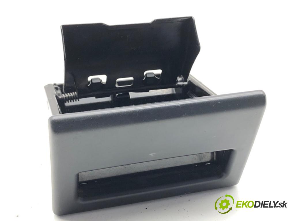 TOYOTA LAND CRUISER J12 samochód terenowy zamknięty 2006 127 kW 3.0 D-4D (KDJ120, KDJ125, KDJ121) 2982 Popolník 