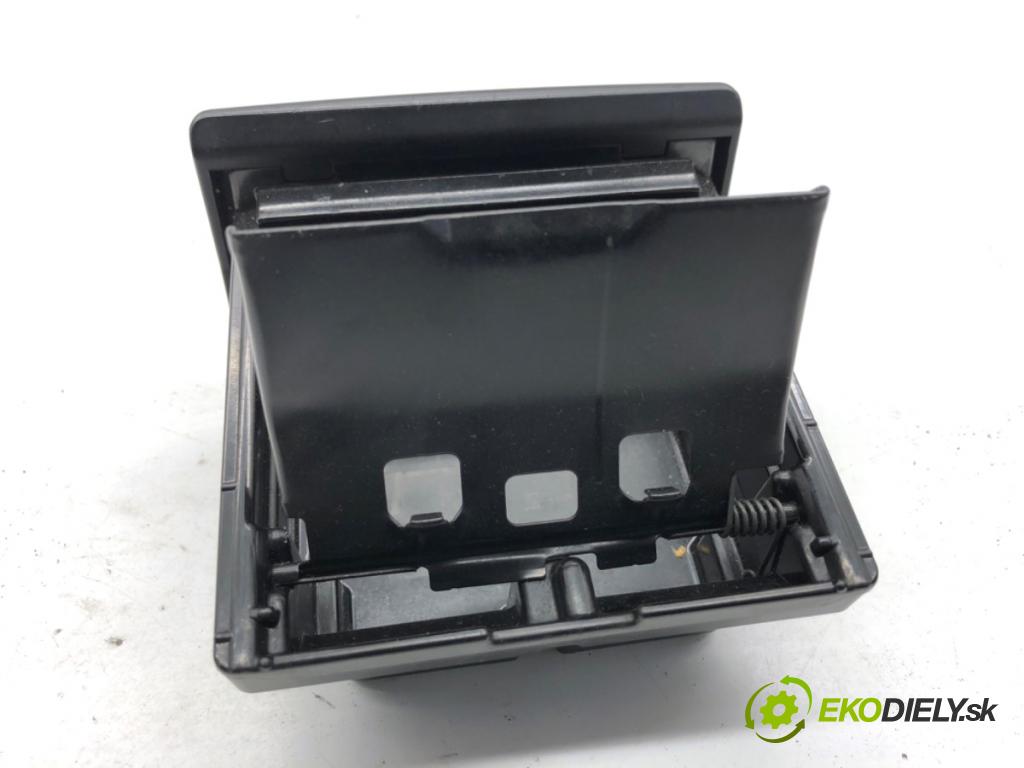 TOYOTA LAND CRUISER J12 samochód terenowy zamknięty 2006 127 kW 3.0 D-4D (KDJ120, KDJ125, KDJ121) 2982 Popolník