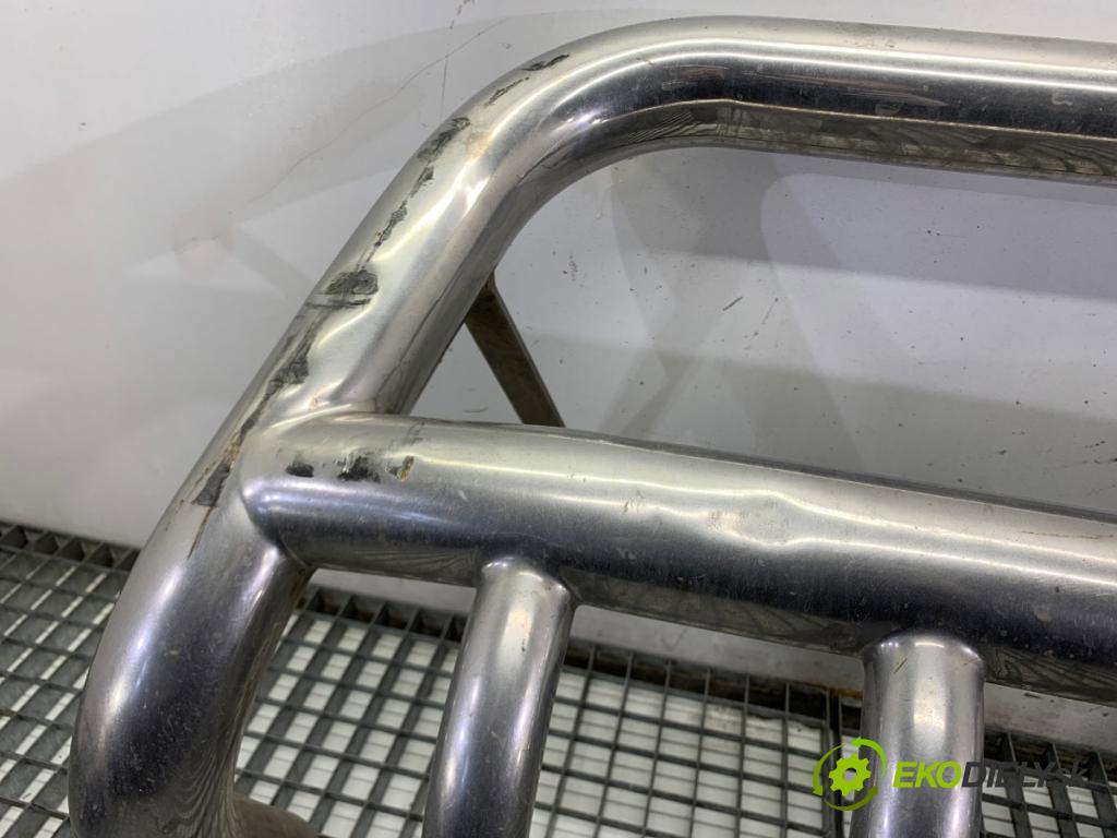 TOYOTA LAND CRUISER J12 samochód terenowy zamknięty 2006 127 kW 3.0 D-4D (KDJ120, KDJ125, KDJ121) 2982 POTRUBIE: predný