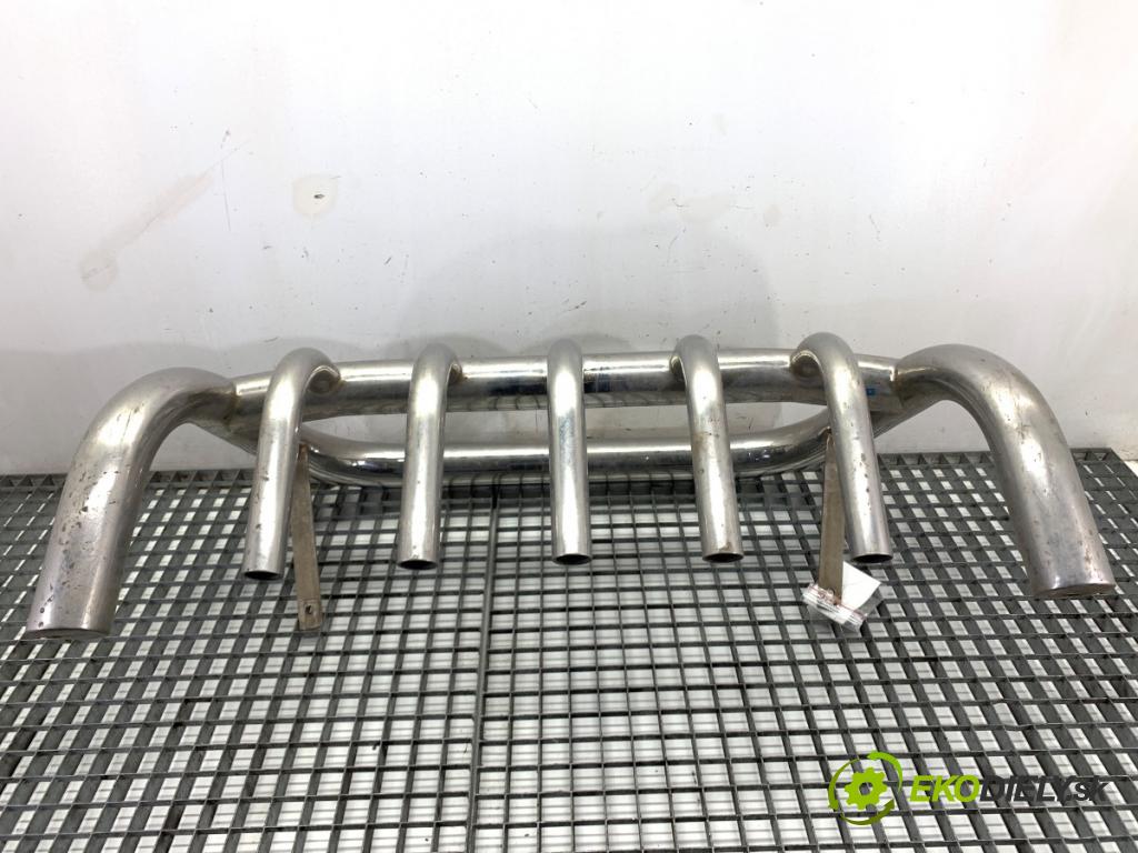 TOYOTA LAND CRUISER J12 samochód terenowy zamknięty 2006 127 kW 3.0 D-4D (KDJ120, KDJ125, KDJ121) 2982 POTRUBIE: predný