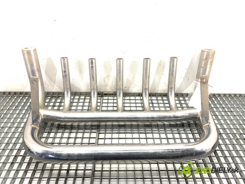 TOYOTA LAND CRUISER J12 samochód terenowy zamknięty 2006 127 kW 3.0 D-4D (KDJ120, KDJ125, KDJ121) 2982 POTRUBIE: predný