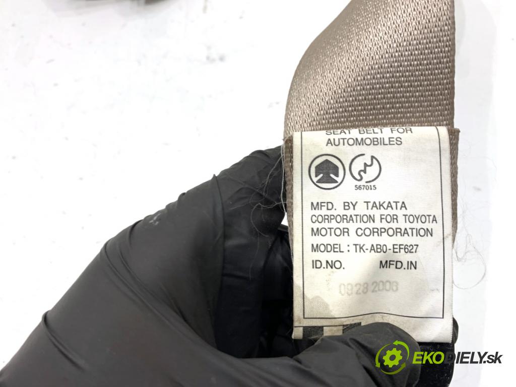 TOYOTA LAND CRUISER J12 samochód terenowy zamknięty 2006 127 kW 3.0 D-4D (KDJ120, KDJ125, KDJ121) 2982 Držiak BEZPEČNOSŤ ľavy zad tretí rad TK-AB0-EF627