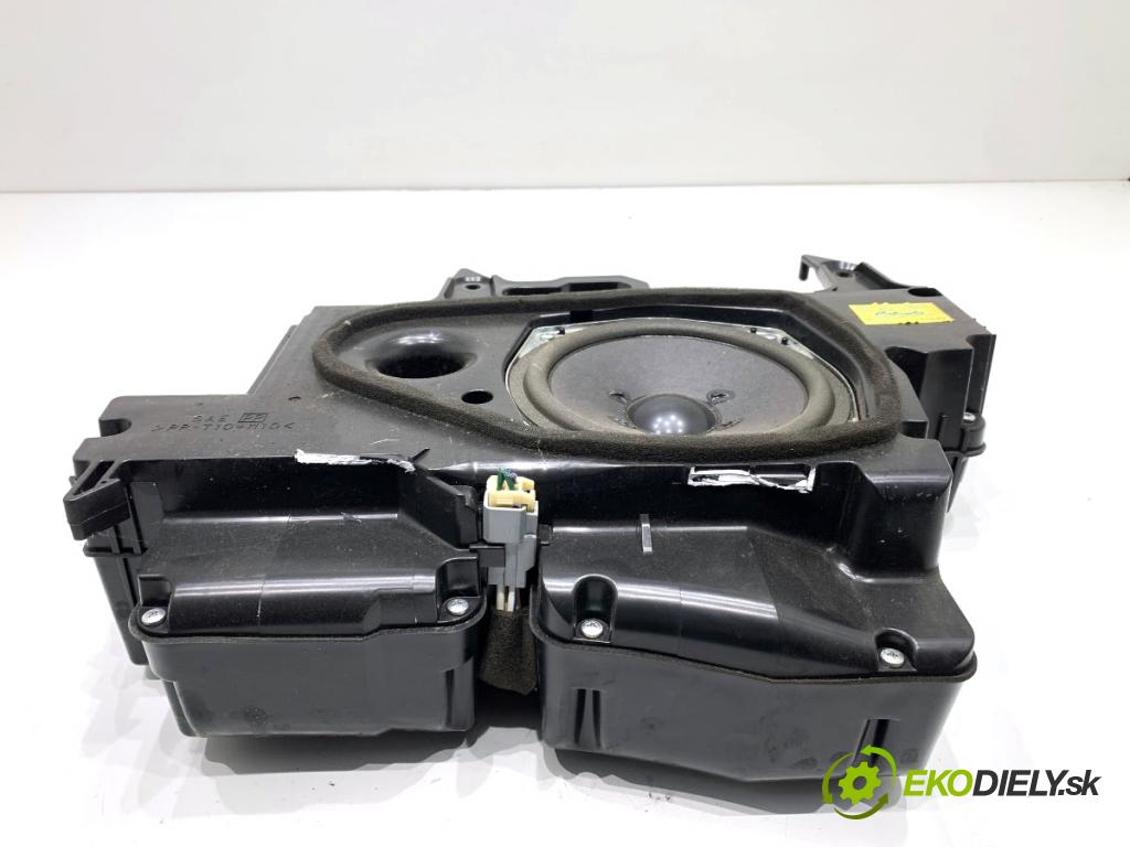 TOYOTA LAND CRUISER J12 samochód terenowy zamknięty 2006 127 kW 3.0 D-4D (KDJ120, KDJ125, KDJ121) 2982 subwoofer 86150-60110 (Audio zařízení)