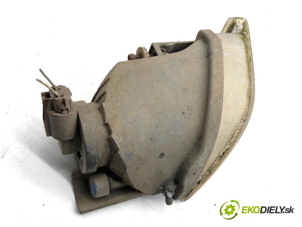 TOYOTA LAND CRUISER J12 samochód terenowy zamknięty 2006 127 kW 3.0 D-4D (KDJ120, KDJ125, KDJ121) 2982 hmlové svetlo, hmlovka levý přední část