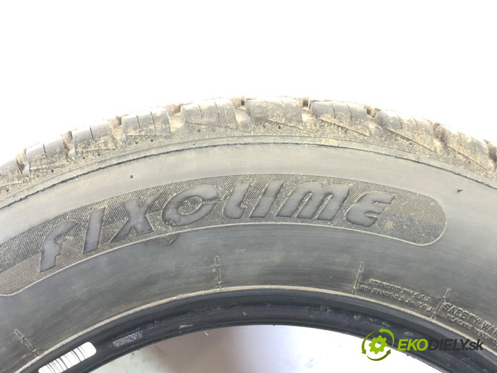 --- ---      PNEUMATIKY: PARA: VÍCENÁ SEZÓNA: 195/65 15" AUSTONE: