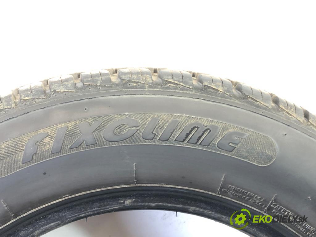 --- ---      PNEUMATIKY: PARA: VÍCENÁ SEZÓNA: 195/65 15" AUSTONE: