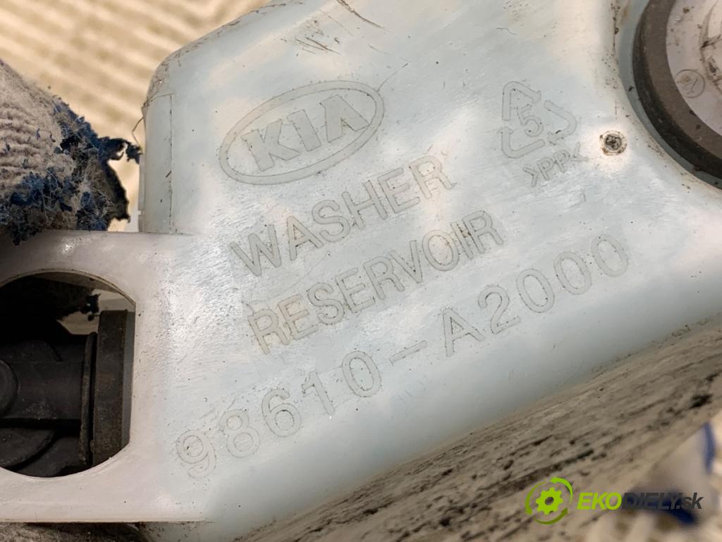 KIA CEED Kombi 2016 100 kW 1.6 CRDi 136 1582 Nádržka ostrekovačov 98610-A2000