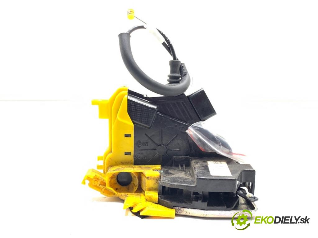 KIA CEED Kombi 2016 100 kW 1.6 CRDi 136 1582 zámok dveře pravý přední část 81320-A2410