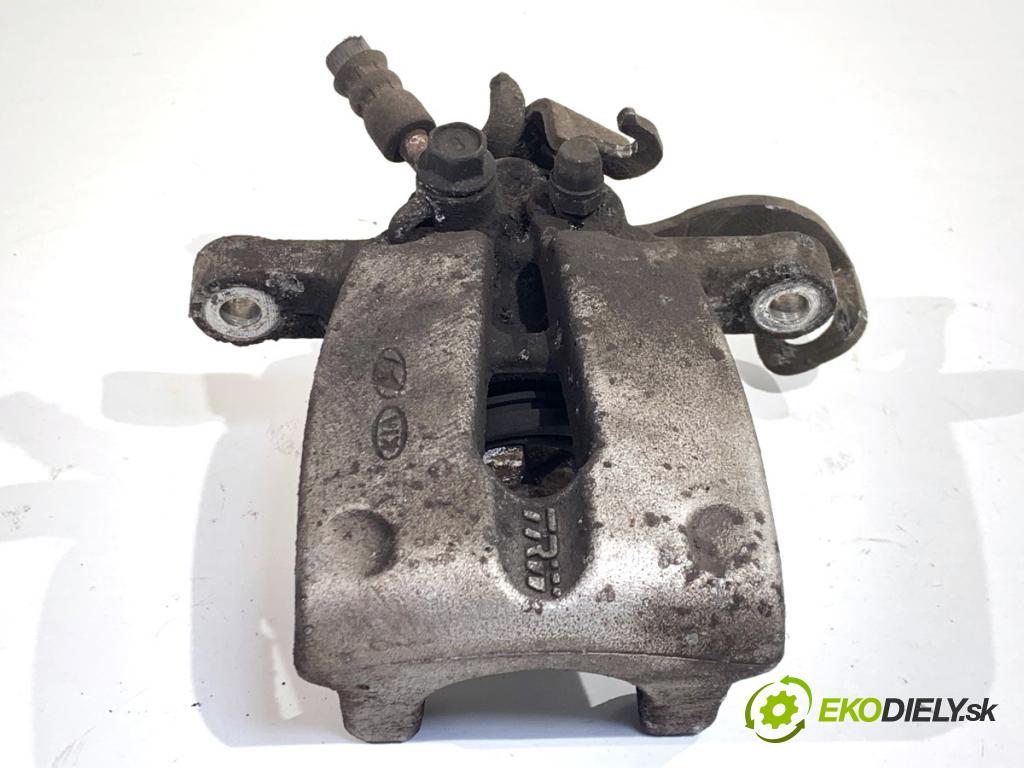 KIA CEED Kombi 2016 100 kW 1.6 CRDi 136 1582 brzdič třmen pravý zadní část 