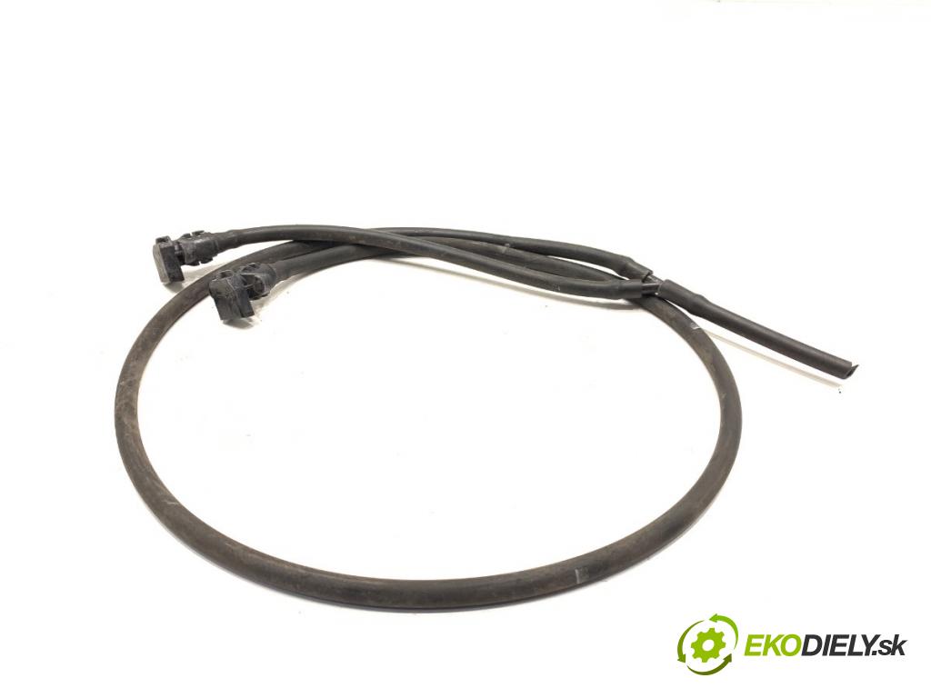 KIA CEED Kombi 2016 100 kW 1.6 CRDi 136 1582 ostřikovače ostřikovačů 