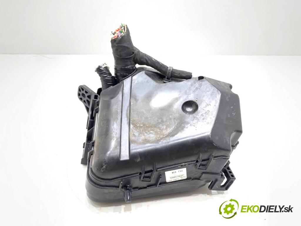 KIA CEED Kombi 2016 100 kW 1.6 CRDi 136 1582 Skrinka poistková 91318-A2480 (Poistková skrinka)