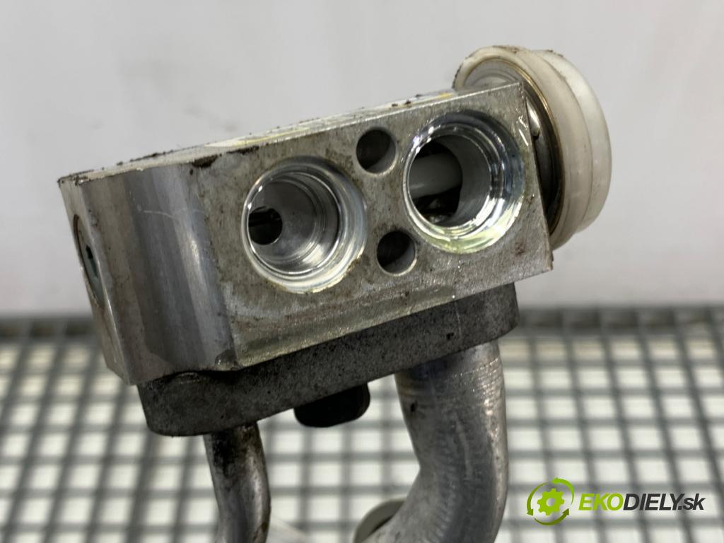 KIA CEED Kombi 2016 100 kW 1.6 CRDi 136 1582 rúrka klimatizácie 97775-A6750 (Rúrka klimatizácie)