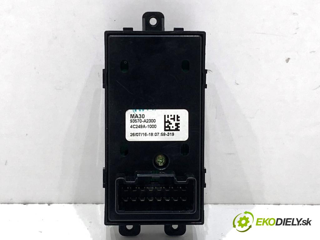 KIA CEED Kombi 2016 100 kW 1.6 CRDi 136 1582 přepínač oken 93570-A2300 (Páčky pod volantem)