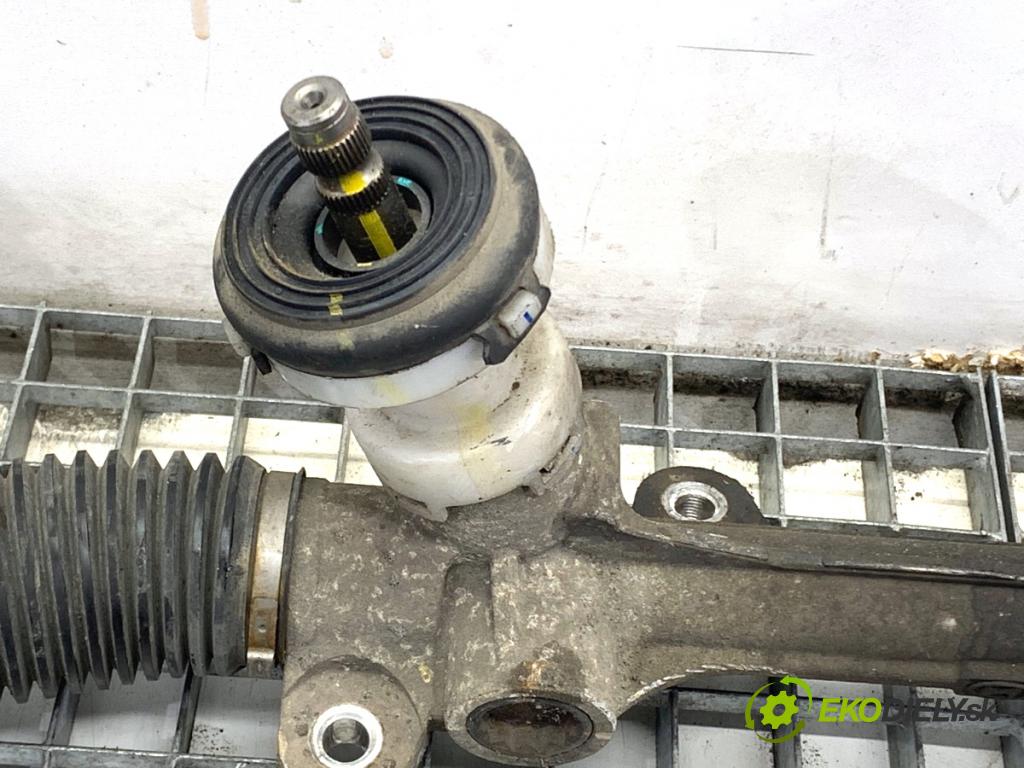 KIA CEED Kombi 2016 100 kW 1.6 CRDi 136 1582 riadenie volantu Riadenie 56500A6500