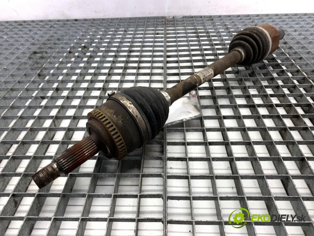 KIA CEED Kombi 2016 100 kW 1.6 CRDi 136 1582 Poloos ľavy predný